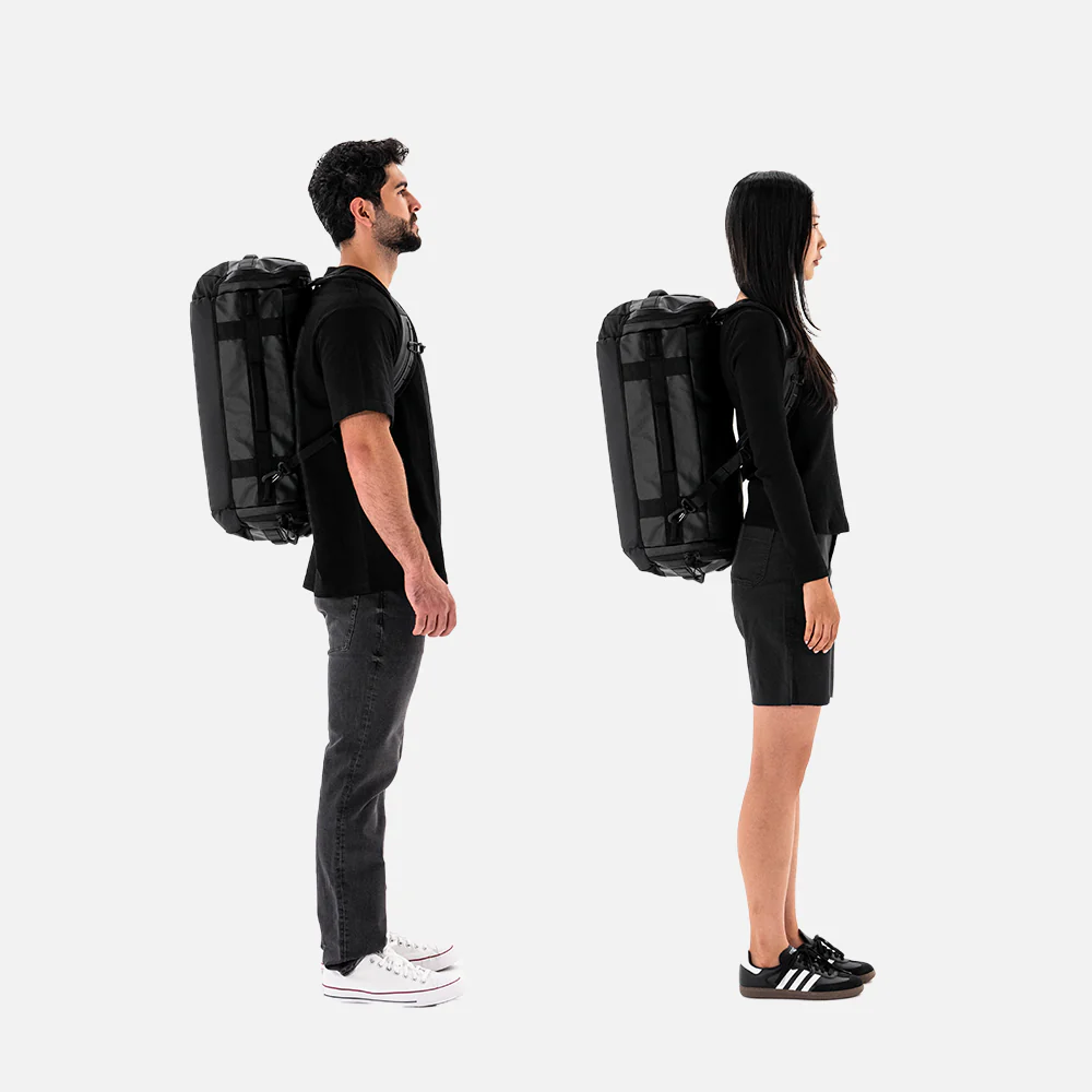CARRYALL Duffel 40L in Black - Image 10