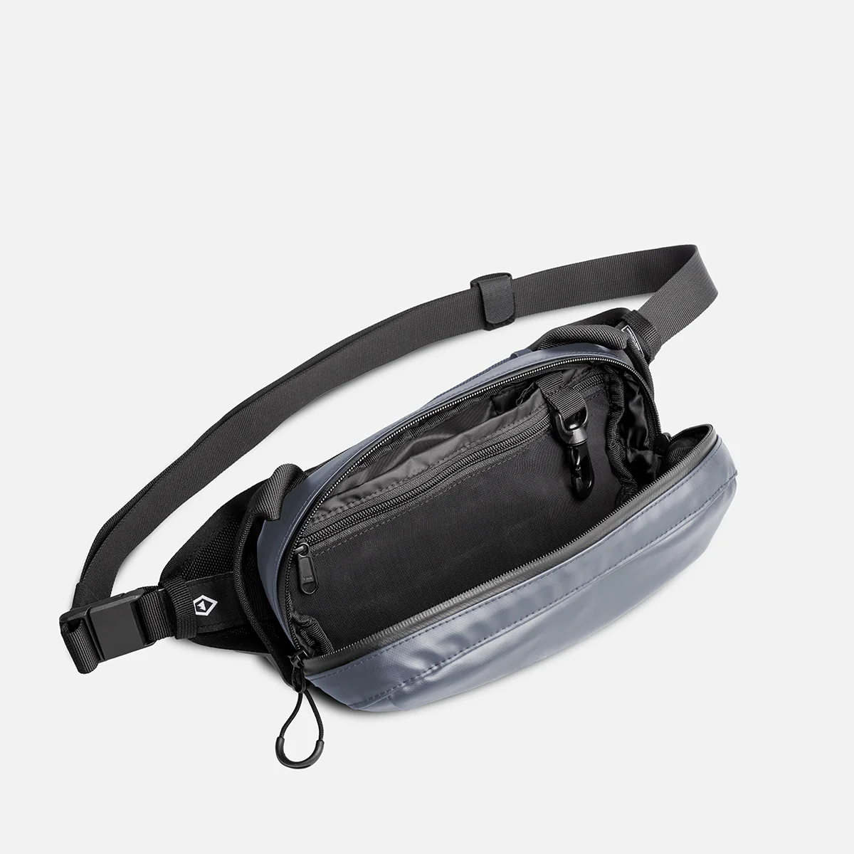 D1 Fanny Pack in Aegean Blue - Image 3