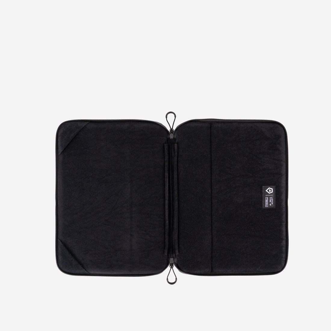 Laptop Case 14" in Black - Image 4