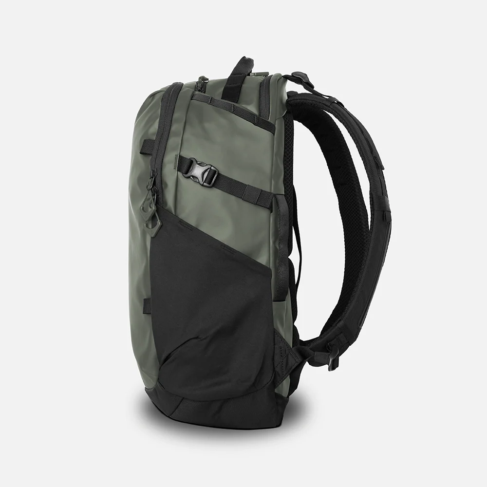 NIMBUS 18L in Wasatch Green - Image 4