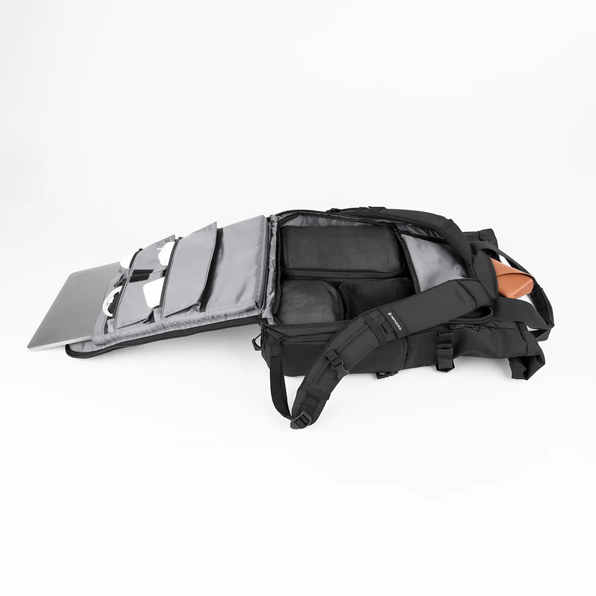 PRVKE 31L in Black - Image 3