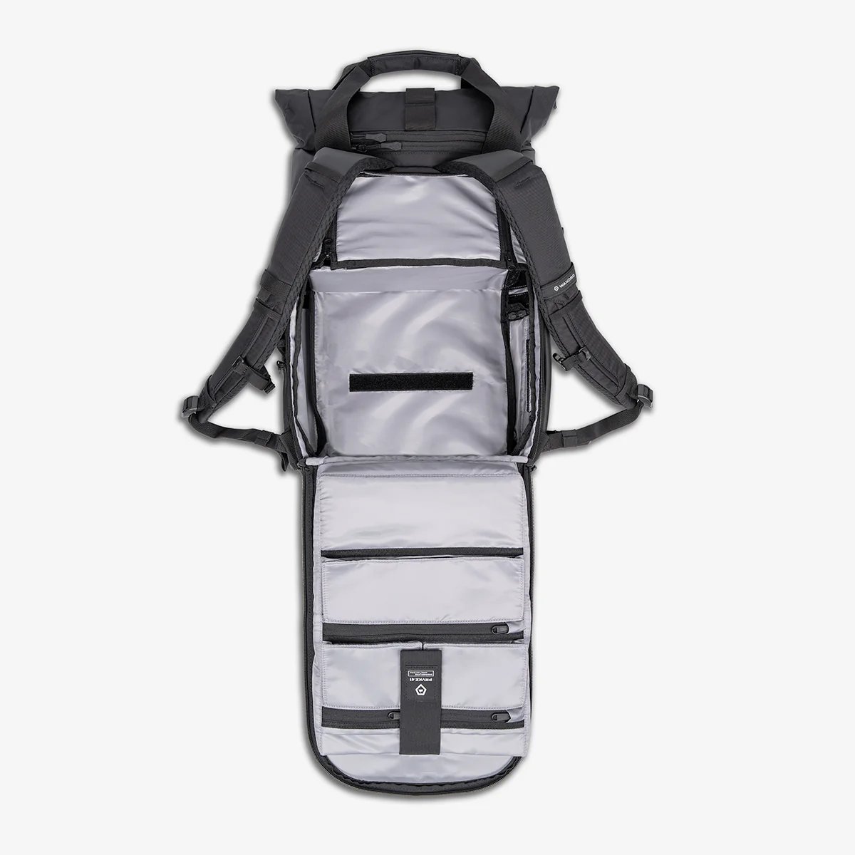 PRVKE 41L in Black - Image 2