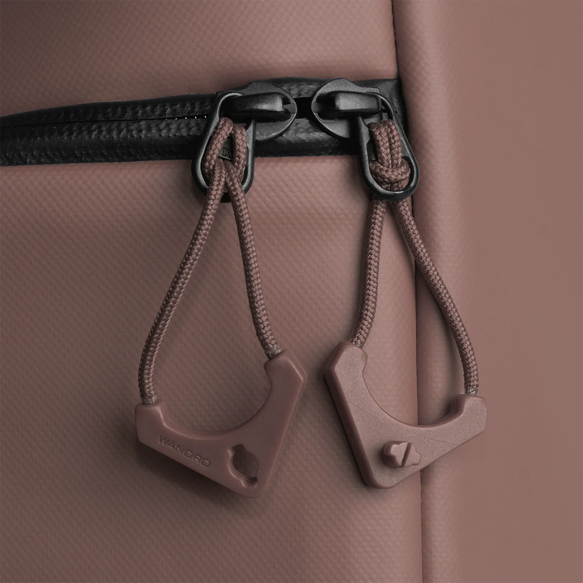 WORRYLESS® Locking Zipper Pullers in Atacama Clay - Image 3
